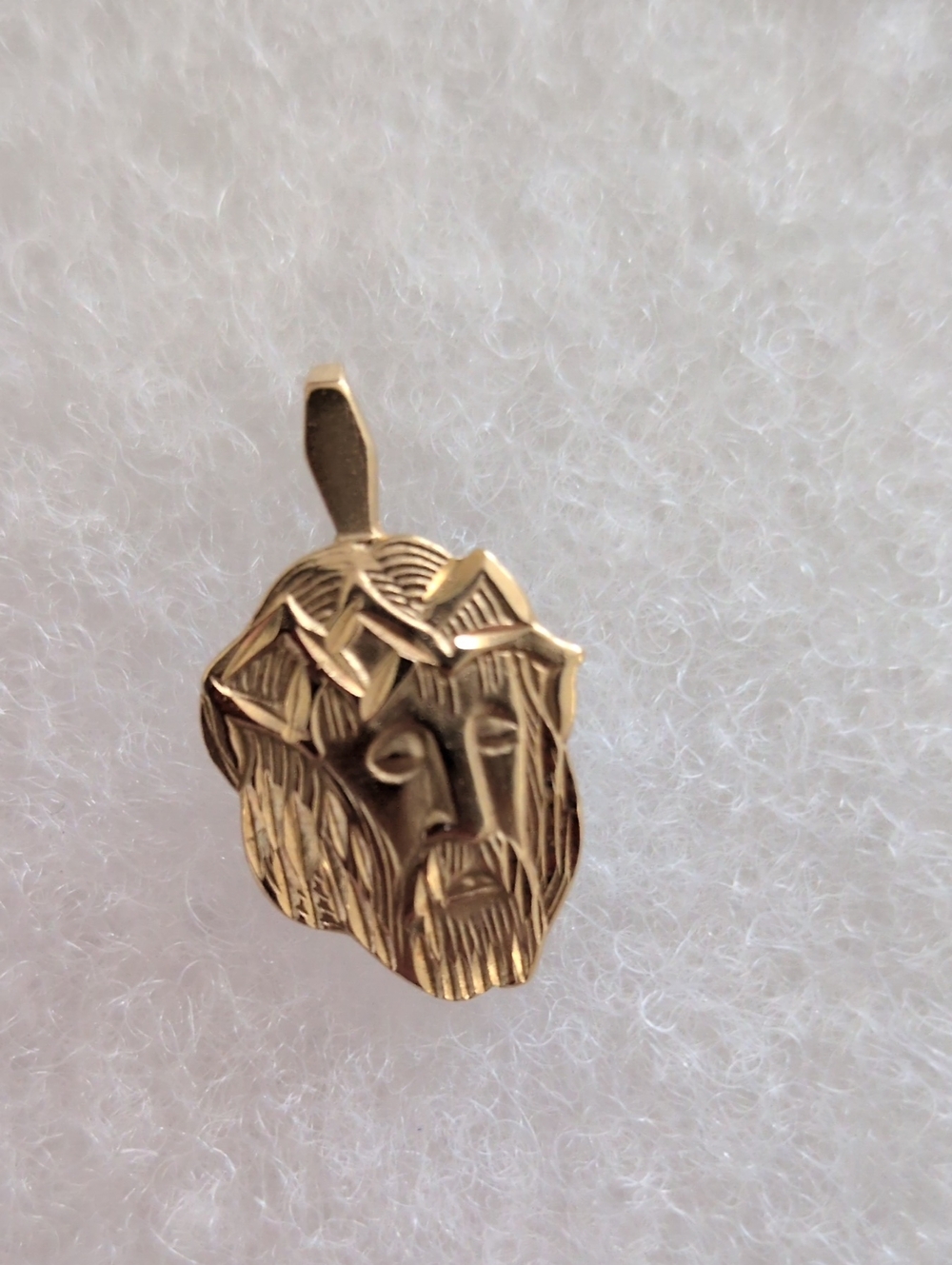14K Yellow Gold Jesus Christ Head Pendant